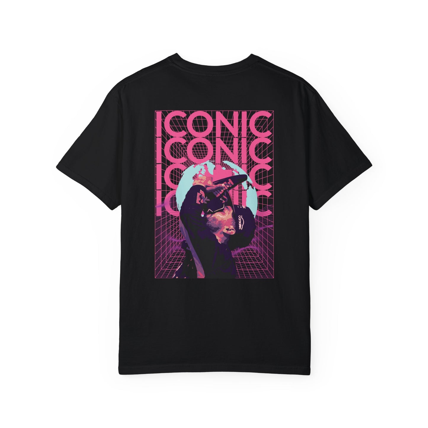 Daniel Ricciardo "The ICON" Unisex T-shirt – Celebrating F1’s Shoey Legend