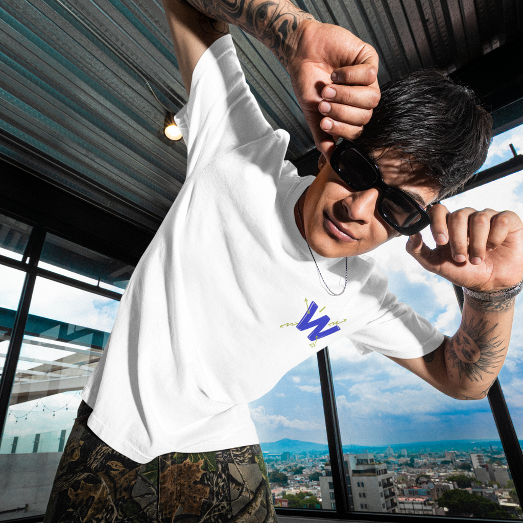 Alex Albon “Vibes” T-Shirt – Retro Smiley Graphic for Laid-Back Racing Fans