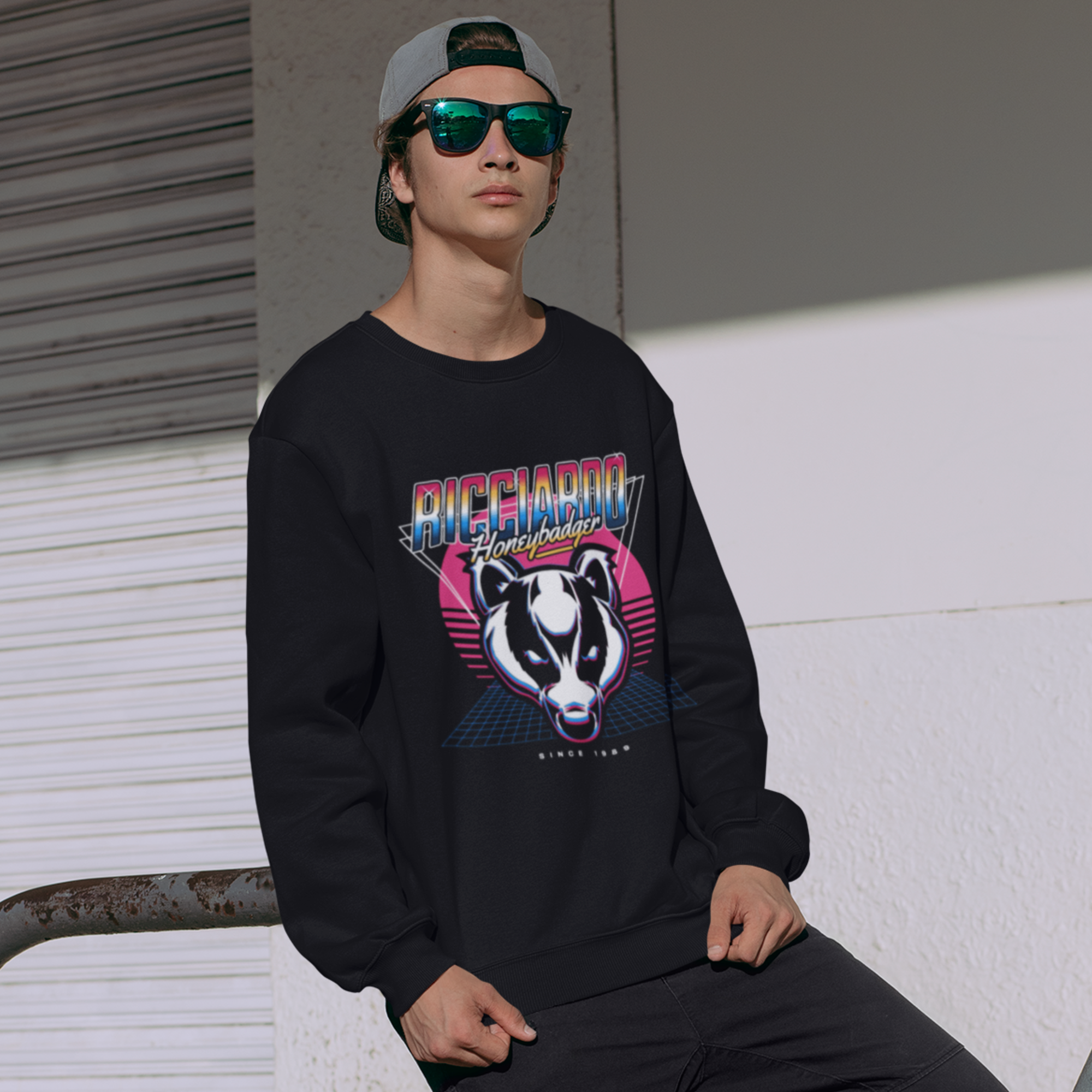 Daniel Ricciardo "Retro Badger" Unisex Crewneck Sweatshirt